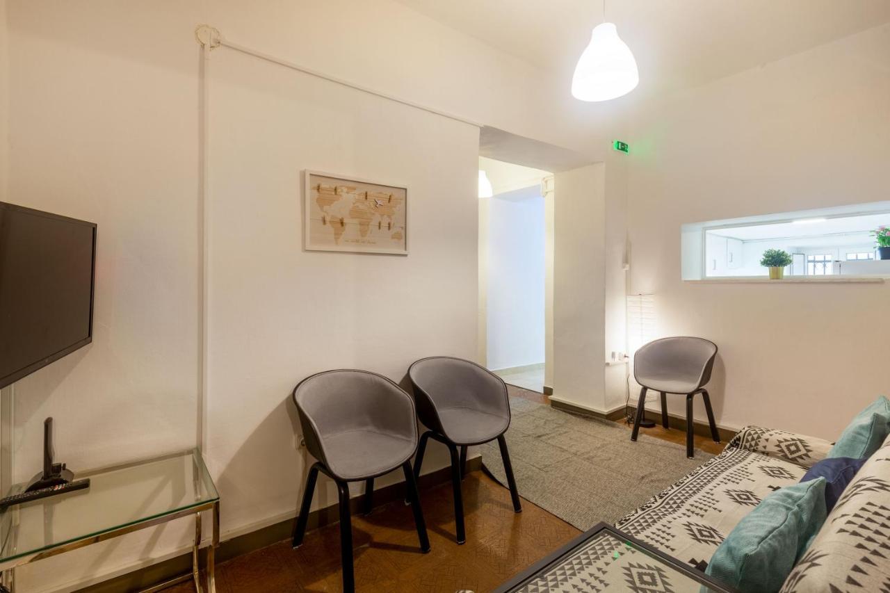 Charming Apartment In The Heart Of Plaka Athén Kültér fotó